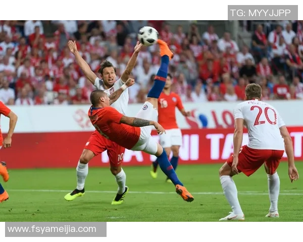 波兰与智利激战正酣最终比分定格在2比1的精彩对决