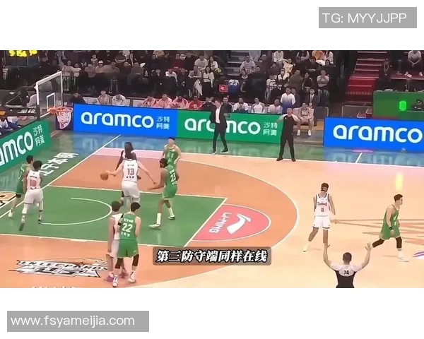 新疆队与辽宁队激战正酣足球比赛精彩瞬间回顾与分析 新疆队与辽宁队激战正酣足球比赛精彩瞬间回顾与分析