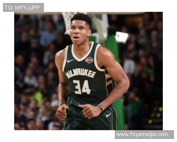 字母哥选择观望雄鹿夺冠前景不急于签署提前续约合同